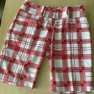 ADIDAS Ladies Golf Shorts NWOT Size 8